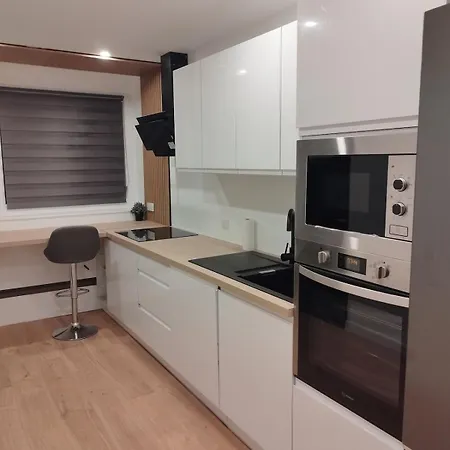 דירה Cosy, Nantes-st-herblain סנט-הרבלן