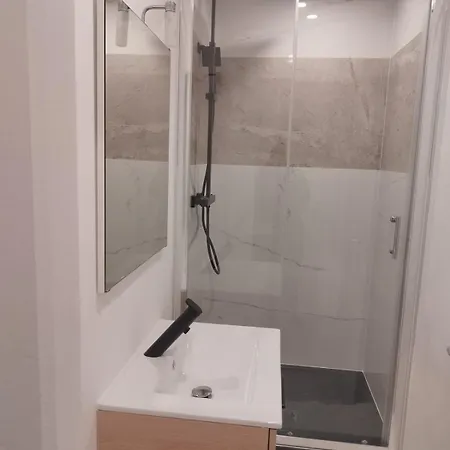 Cosy, Nantes-st-herblain Lägenhet